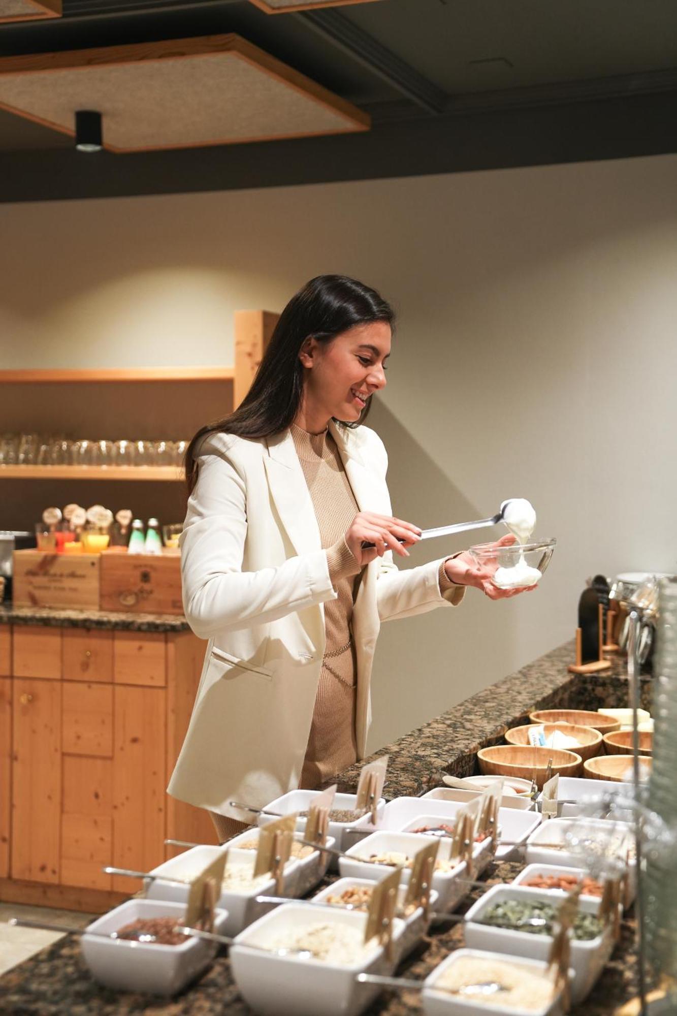 阿尔彭皇家酒店 卡斯特尔罗托 外观 照片